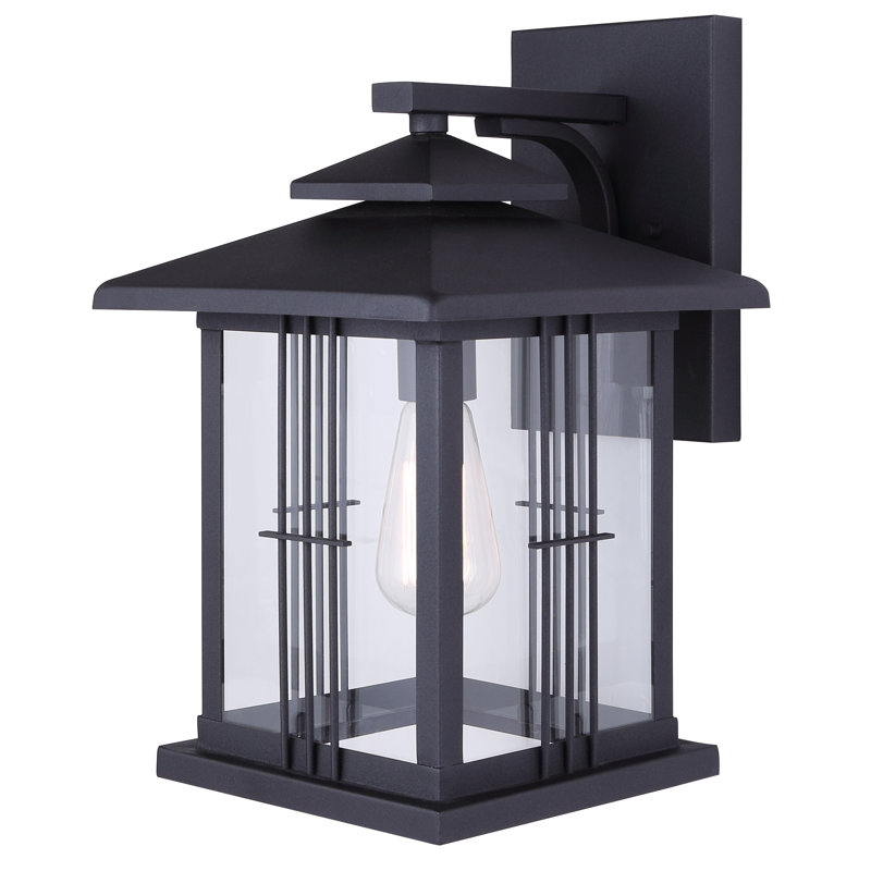 Lanterne murale d’extérieur 1 luminosité McLean, H 12,5 po x l 8 po x P 9 po, Noir