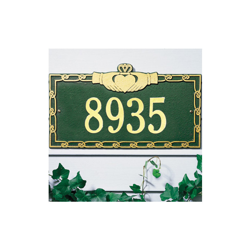 Claddagh 1-Line Wall Address Plaque, Black and Gold, Yes