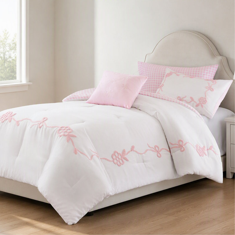 4-Piece Twin/Twin XL Comforter Set,Pink