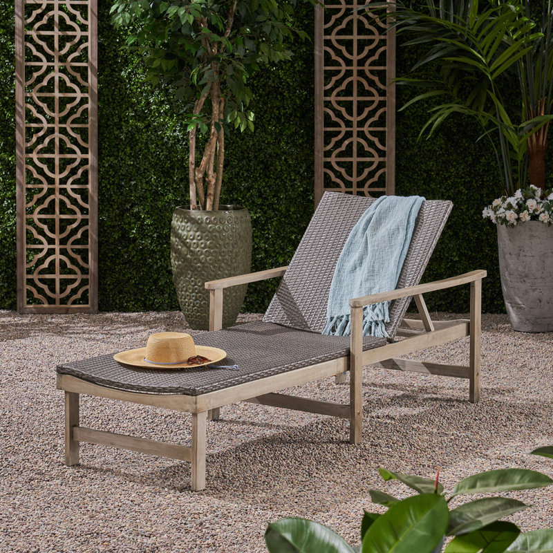 Chaise longue en bois et osier Hampton