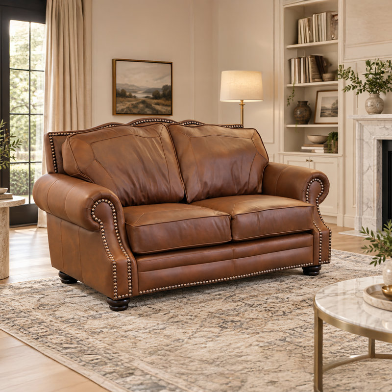 Causeuse à accoudoirs roulés en cuir véritable 74 po Stana, Cuir véritable noyer Berkshire