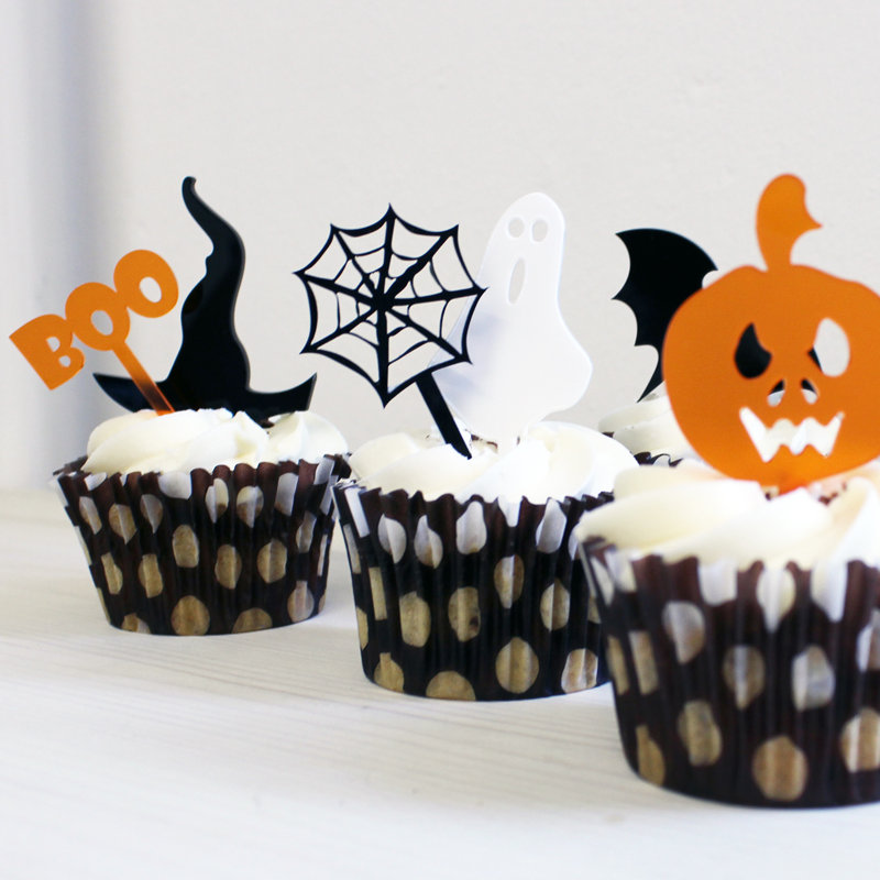 The Seasonal Aisle Hull Cake Topper