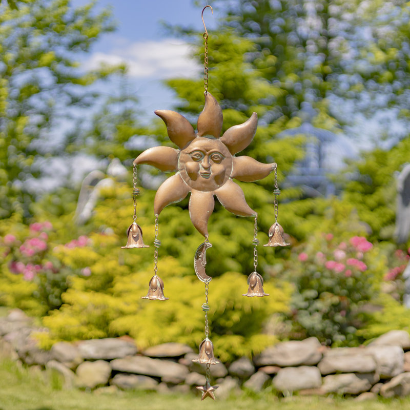 Assortiment de carillons de vent suspendus en forme de soleil et de lune avec clochettes suspendues (ensemble de 2)