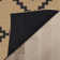  Tapis noir Well-Jute Akita