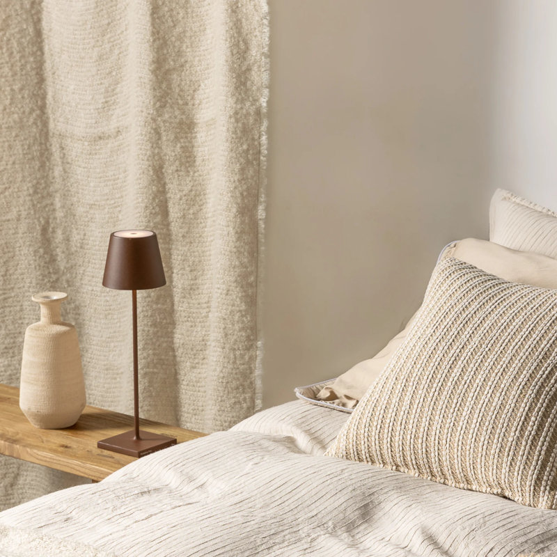 Poldina Pro Table Lamp, Copper Leaf