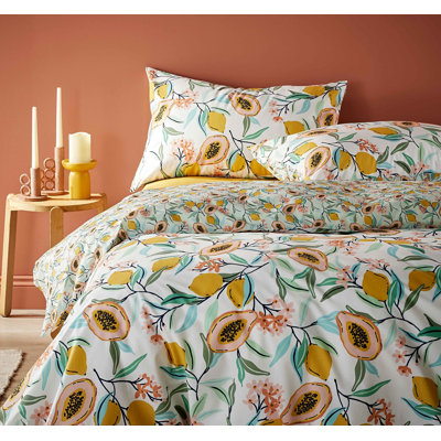 Declyan Floral Duvet Cover Set with Pillowcases Included