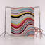 Tapis décoratif moderne à motifs clairs et multicolores-552138746