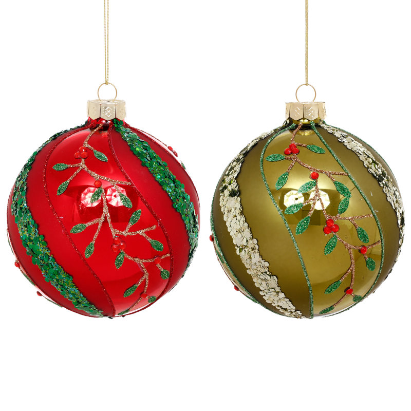 Mistletoe Twist Ornament, 4 Inches