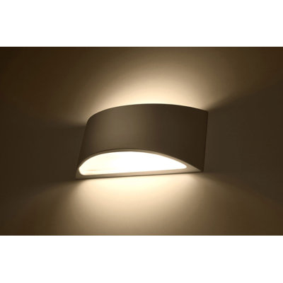 Vixen Ceramic Flush Mounted Sconce