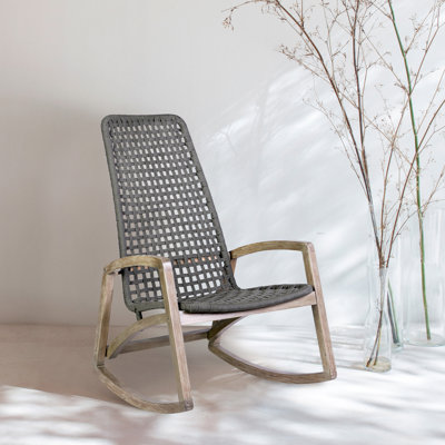 Chaise berçante Amare