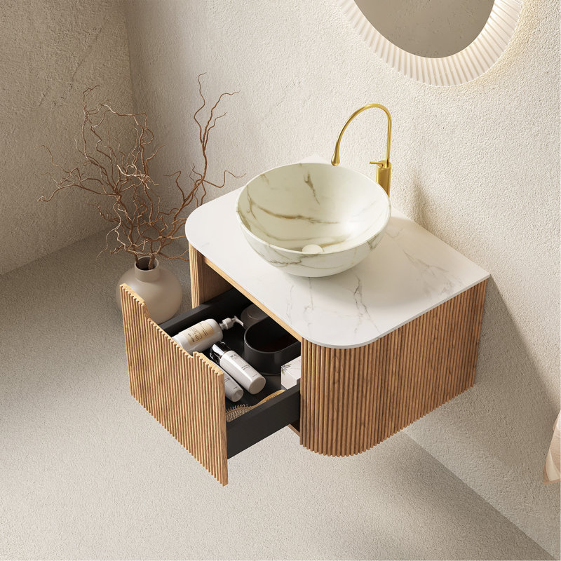 Meuble-lavabo 24 po, meuble-lavabo rayé à bords arrondis avec tiroir, cuve en céramique blanc mat et plateau en pierre frittée blanche, grain de bois naturel pré-assemblé