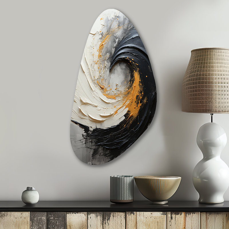 «Chisako - Abstract Spirals Unique Shape», reproduction d'art asymétrique jaune, H 31 po x l 17 po