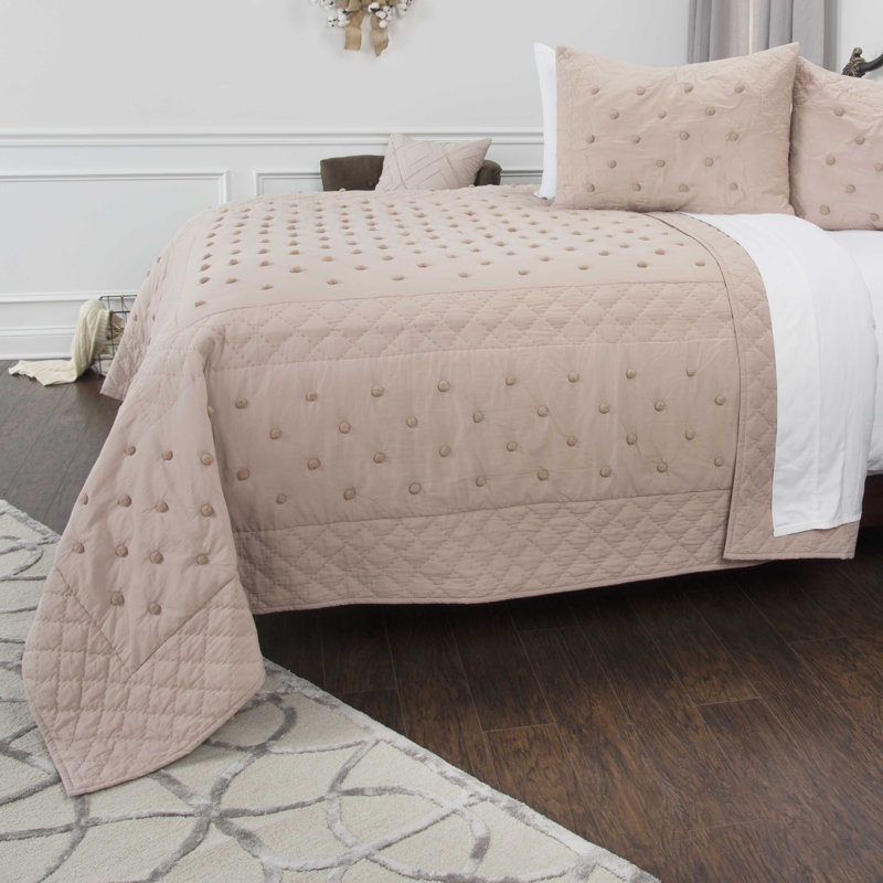 Vivian Rae Geometric Shapes Quilt, King