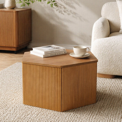 Table basse cannelée