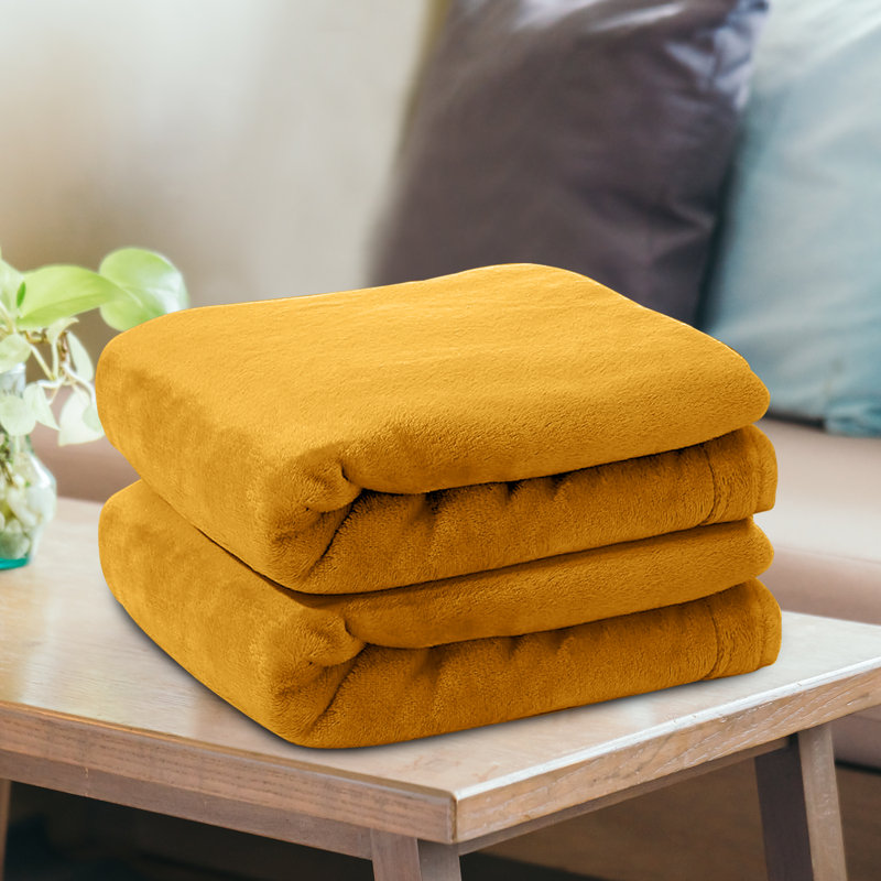 Plush Mink Fleece Blanket – Ultra-Soft, Lightweight Throw For All Seasons, Yellow, 130cm x 150cm