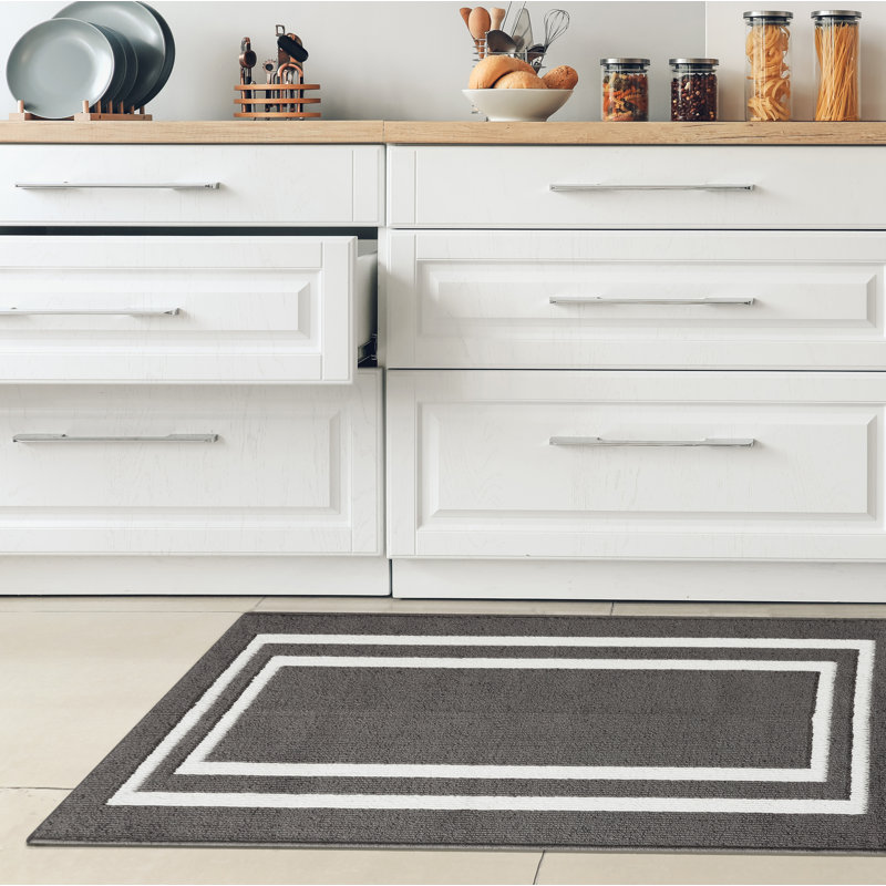 Nautica Double Line Machine Washable All Loop Tufted Rugs 1-Piece, Rectangle 2'2" x 3'9"