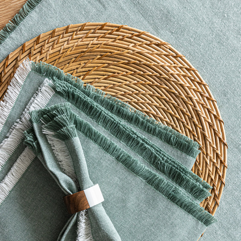 Natural Fiber Over&Back Woven Frayed Chambray Placemats