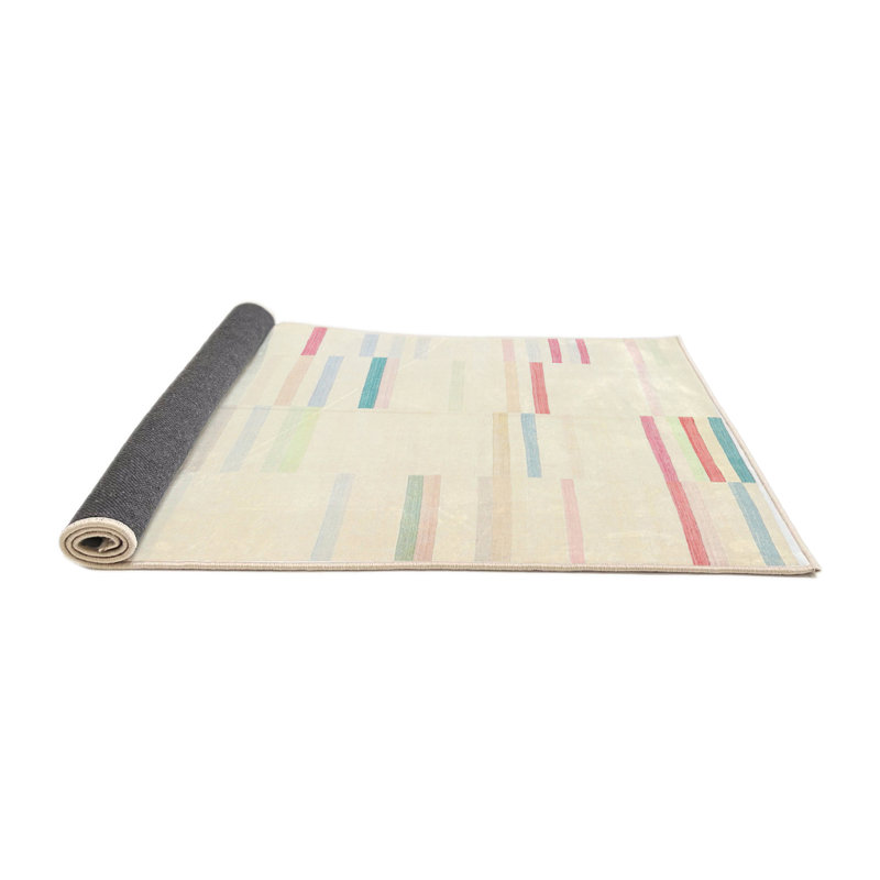 Tapis contemporain ivoire / bleu, Rectangle 5 pi x 7 pi