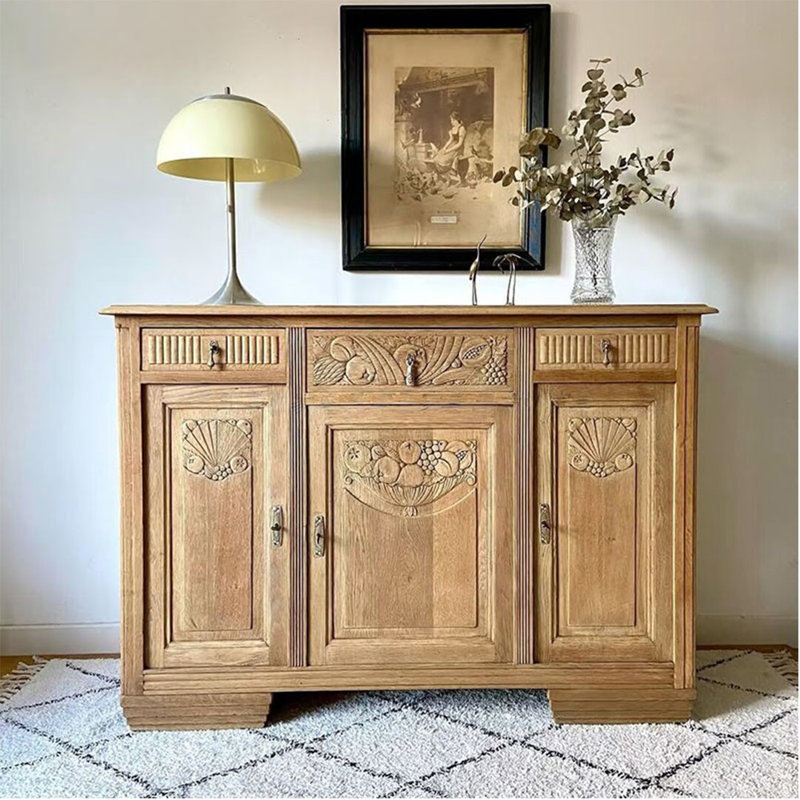 Buffet en bois massif rétro français