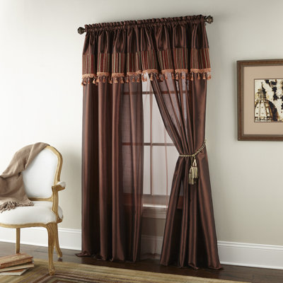 Lela Semi Sheer Curtain