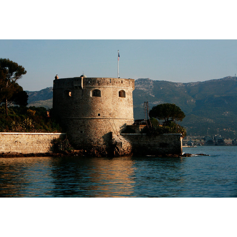 Fort de Balaguier, H 12 po x l 18 po