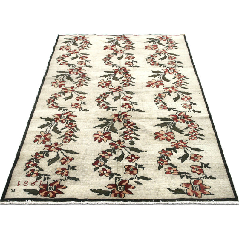 One-of-a-Kind 4'11" X 8'5" Area Rug