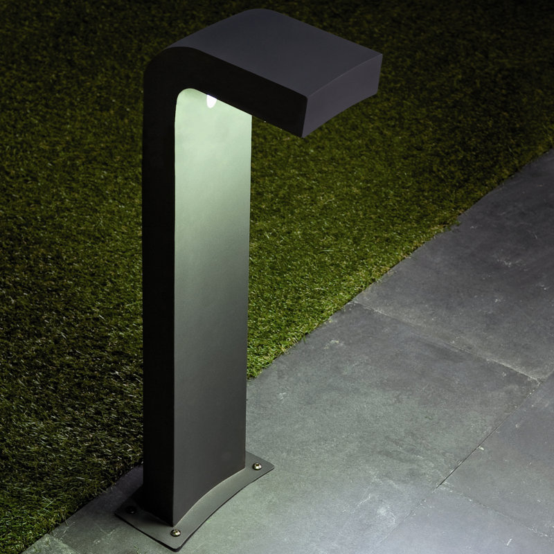 Ted Metal Pathway Light, 59 cm H x 19 cm W x 18 cm D