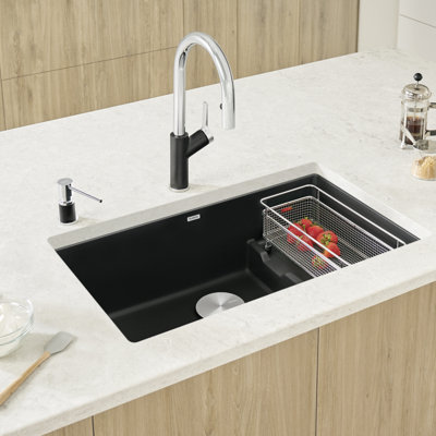 Évier de cuisine sous-comptoir simple en granite avec passoire L 29,75 po x l 18,11 po Precis