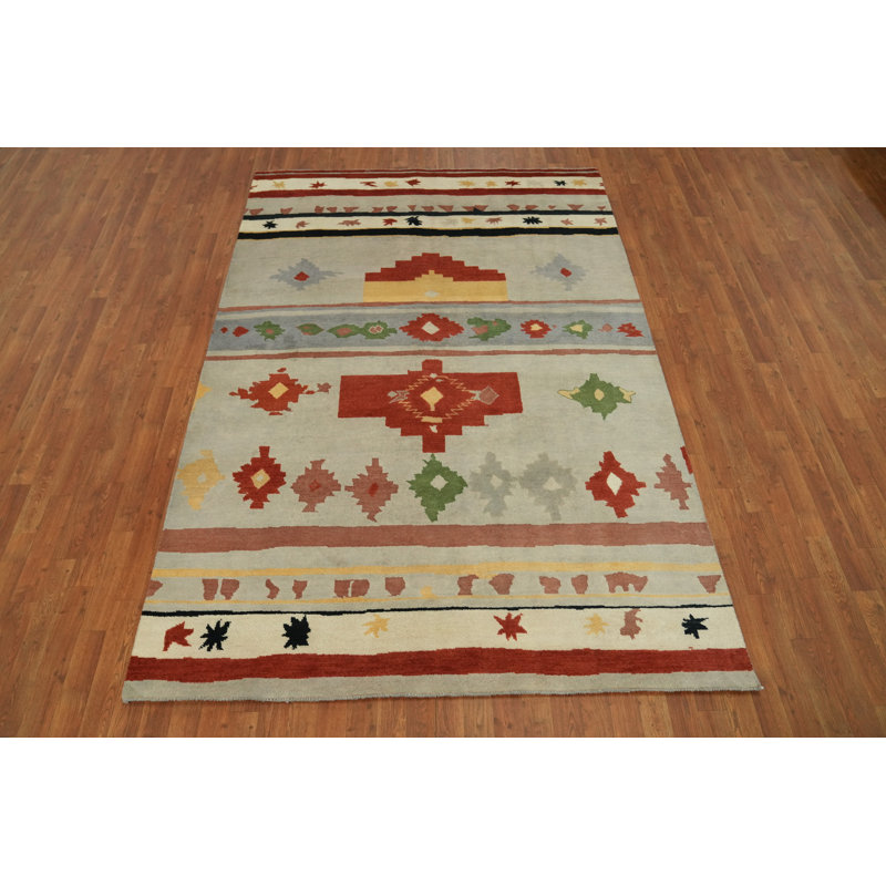 Tapis à motif géométrique de teinture végétale 6 x 9