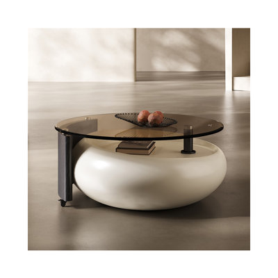 Table basse de style italien minimaliste