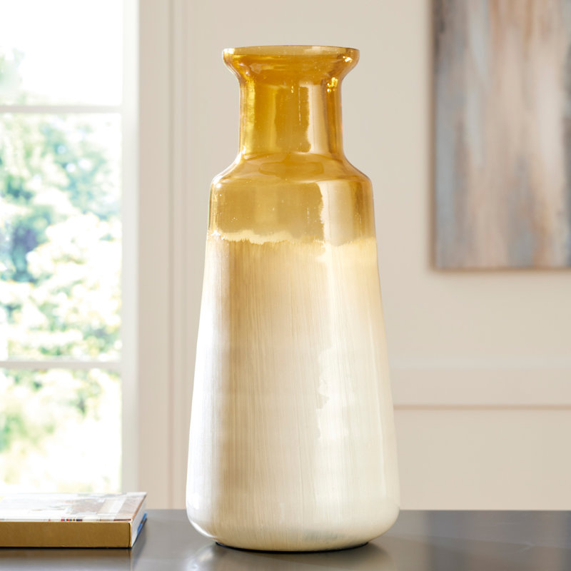 Vase Demar, H 16,50 po x l 6,75 po x P 6,75 po