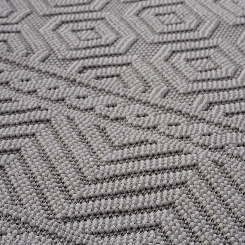 Traditional indoor/outdoor area rugs, Rectangle 6'7" x 7'9"
