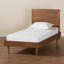 Lit plateforme simple Kogan