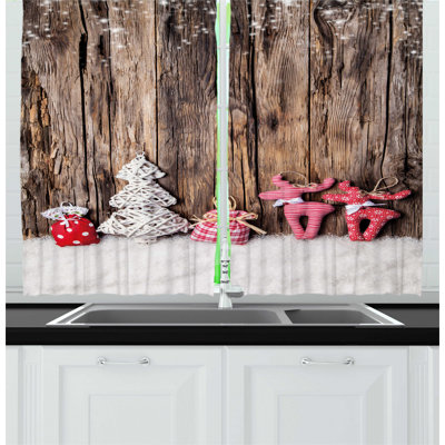 Pointed Kitchen Curtain