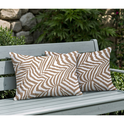 Coussin intérieur / extérieur à imprimé zébré Lola