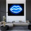 «Ivy Bronx Carr», art sur toile tendue par Hailey Gallery: Neon Lips-1715614140