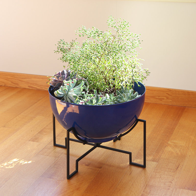 Pot de fleurs en acier galvanisé, H 15,25 po x l 20 po x P 20 po, Bleu français
