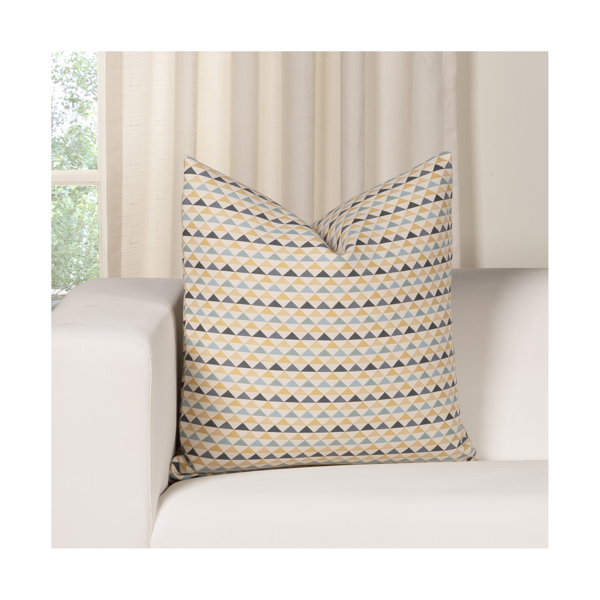 Mauna Geometric Indoor/Outdoor Throw Pillow, Square 22", Yellow