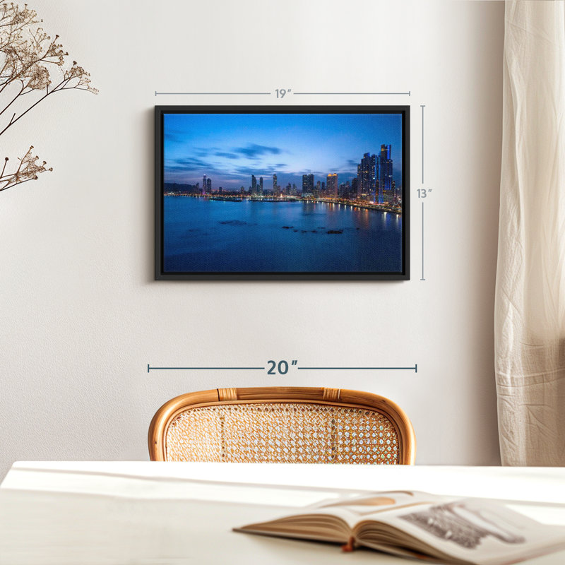 Panama Canvas Print, 13" H x 19" W