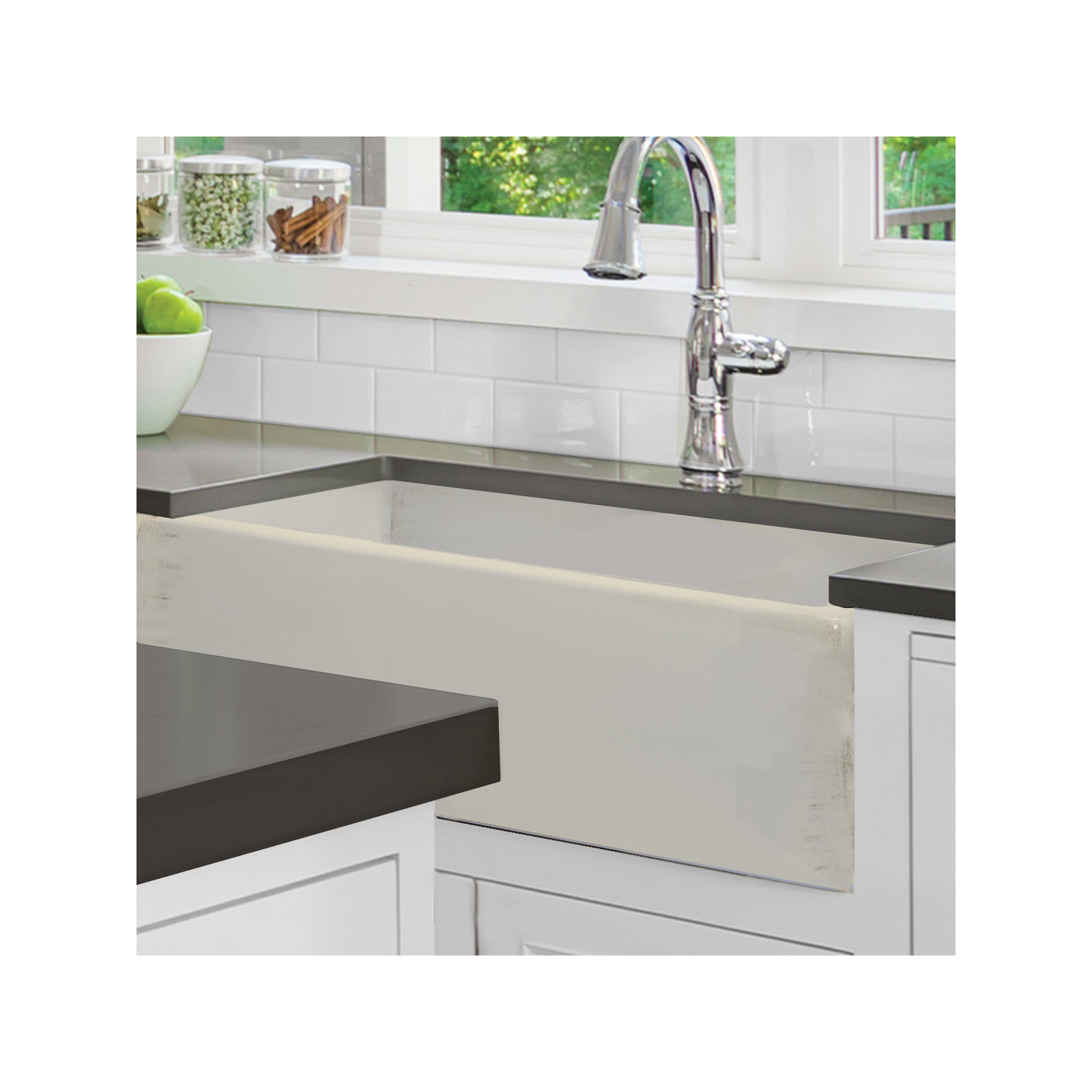 Vineyard 33" L x 20" W Farmhouse Kitchen Sink, Shabby Straw