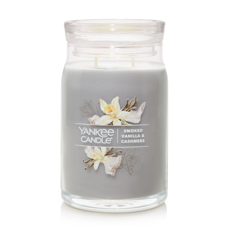 YANKEE CANDLE Signature Smoked Vanilla & Cashmere Scented Jar Candle &  Reviews