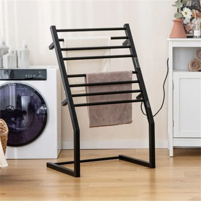 8 Towel Stand