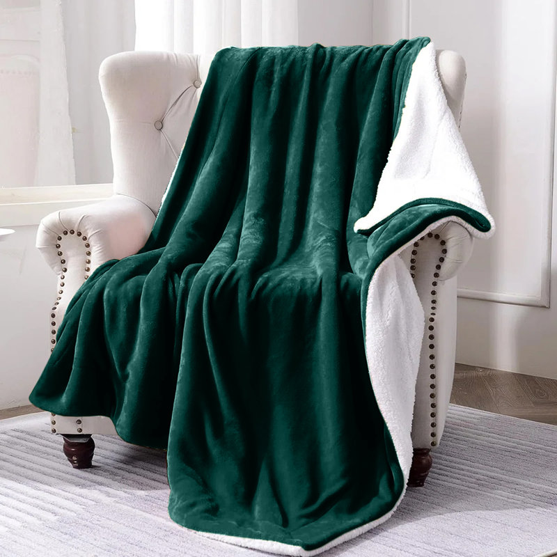 Sanborn Soft Reversible Sherpa Fleece Fur Thick Blanket Throw, 230cm x 270cm, Emerald