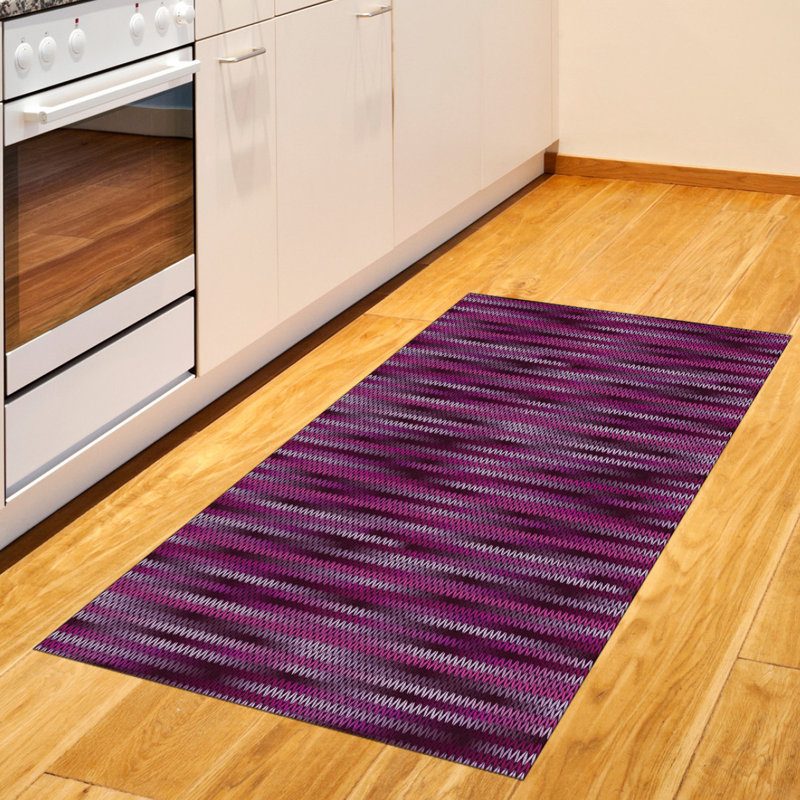 Tapis décoratif à haute densité en fibres de polyester Magenta, Rectangle 2 pi 7 po x 5 pi
