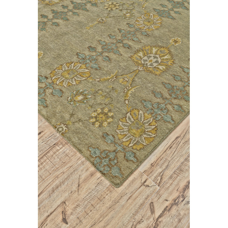 Wool Floral Area Rug in Gray/Blue/Yellow, Rectangle 5'6" x 8'6"