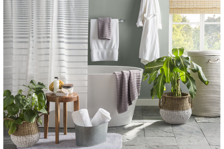 Your Guide to the Best Bathroom Towels Available