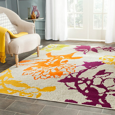 Charis Light Floral Grey/Purple Area Rug
