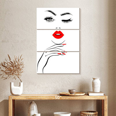 Femme de la Navette aux lèvres rouges
