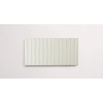 Love Bars 5" x 10" Matte Tile