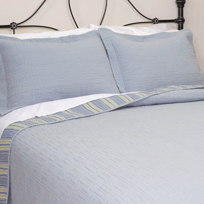 Traditional Cotton Quilt